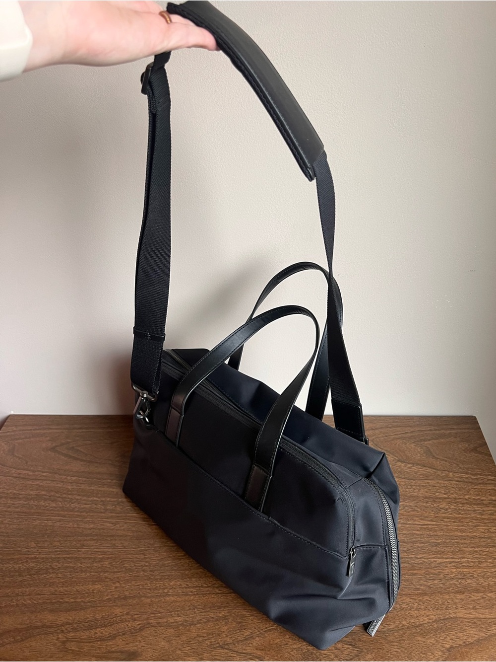Away The Everywhere Bag Black Nylon Weekender Carry-On Travel Duffle Commuter - Picture 7 of 14